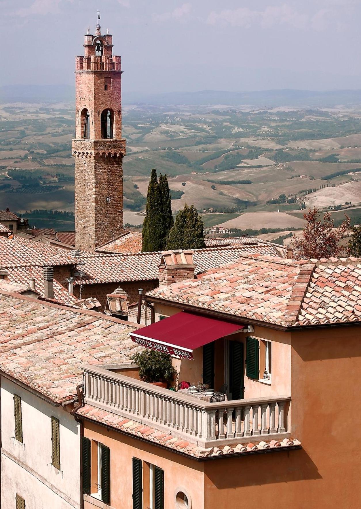 Il Barlanzone Affittacamere Montalcino Exterior photo